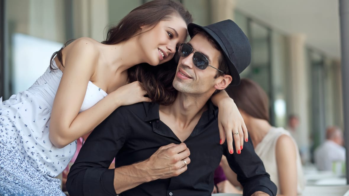 7 Things You Need to Know If You’re Falling for a Scorpio Man (The Good, the Bad and the Ugly!)