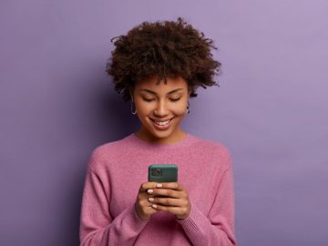 How To Flirt With A Scorpio Man Over Text: With Cute & Clever Examples